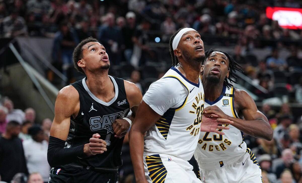 门将和两名 门将和两名